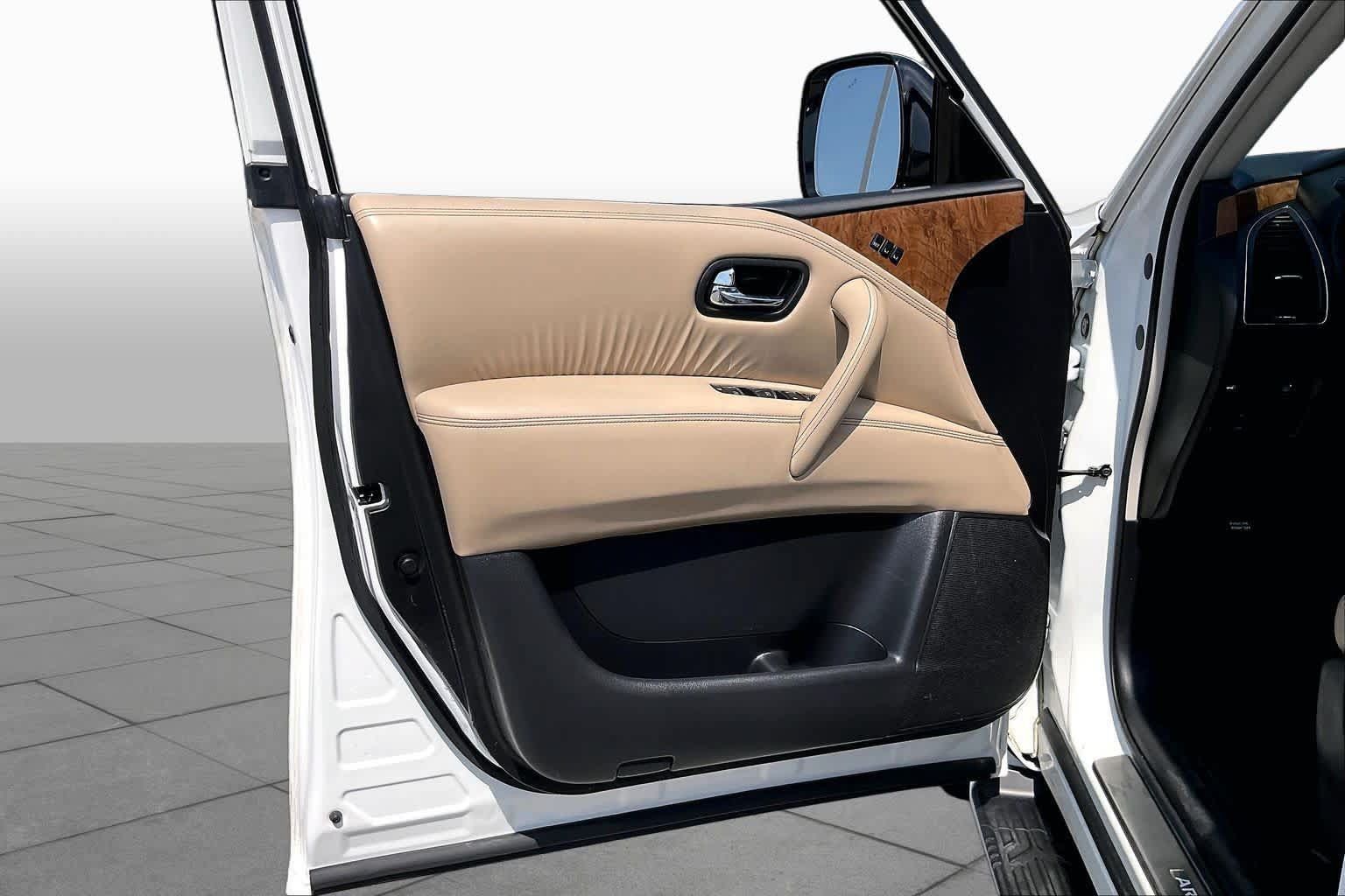 Used 2022 Nissan Armada SL w/ Captain's Chairs Package RWD image 21