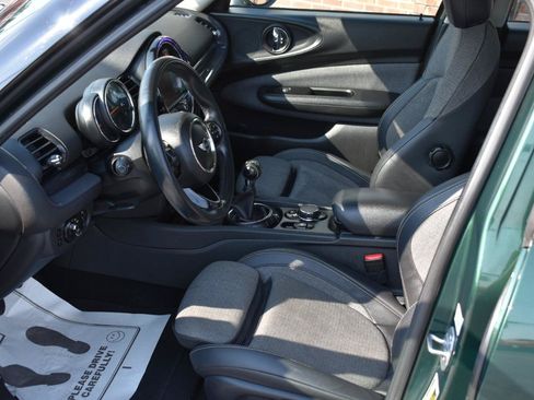 Used 2016 MINI Cooper Clubman FWD image 19