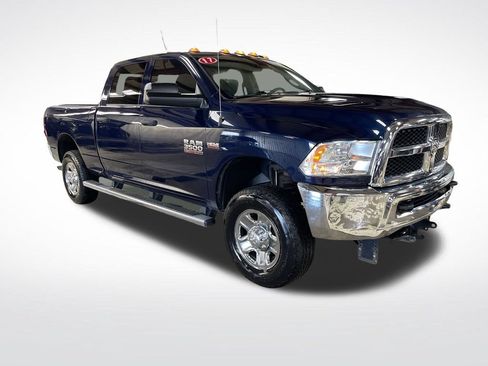 Used 2017 RAM 3500 Tradesman w/ Chrome Appearance Group AWD/4WD image 8