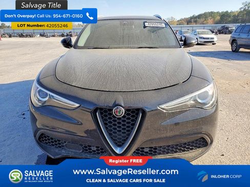 Used 2019 Alfa Romeo Stelvio Ti image 5