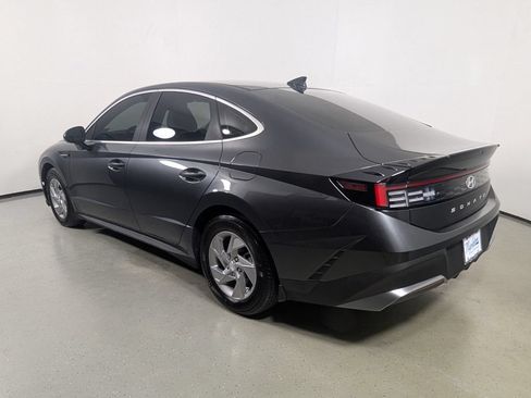 Certified 2025 Hyundai Sonata SE FWD image 6