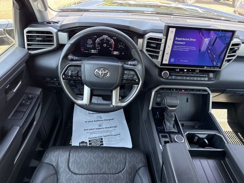 Used 2024 Toyota Tundra Limited AWD/4WD image 16