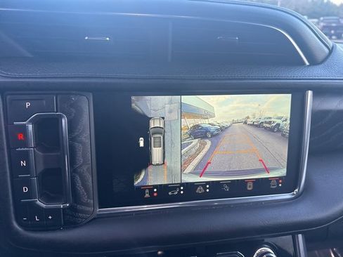 Used 2024 GMC Yukon XL Denali w/ Denali Reserve Package image 21