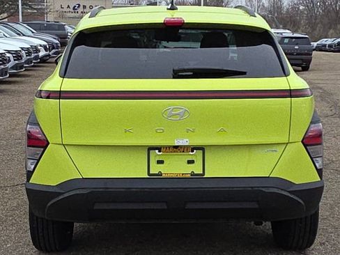 Certified 2025 Hyundai Kona SEL image 23