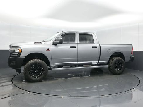 Used 2023 RAM 3500 Tradesman image 4