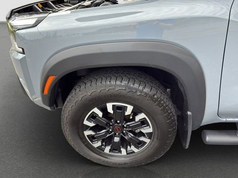 Used 2022 Nissan Frontier PRO-4X AWD/4WD image 24