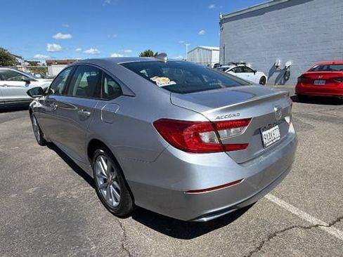 Used 2021 Honda Accord LX image 6