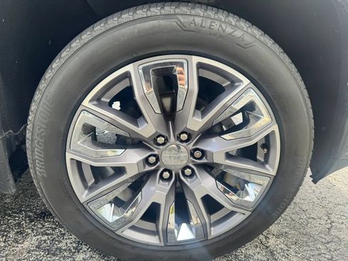 Used 2020 GMC Sierra 1500 Denali w/ Technology Package AWD/4WD image 39