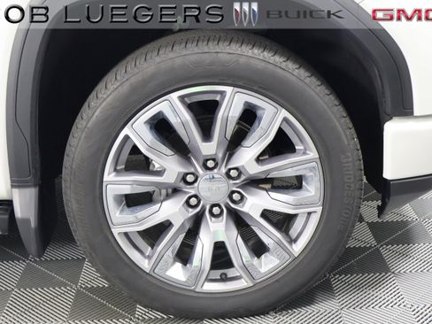 Certified 2024 GMC Sierra 1500 Denali w/ Denali Reserve Package image 3