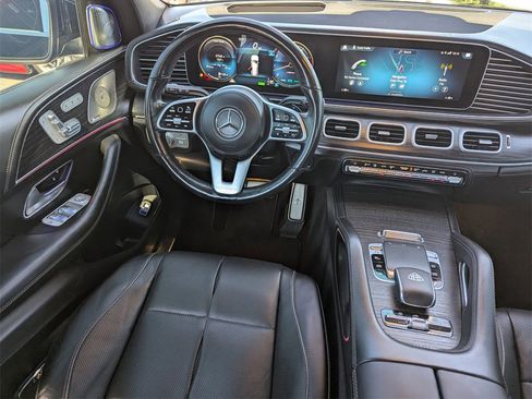 Used 2021 Mercedes-Benz Maybach GLS 600 4MATIC image 7