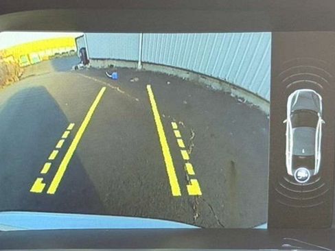 Used 2017 Volvo S60 T5 Inscription image 22