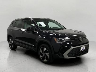 Used 2025 Volkswagen Taos SE