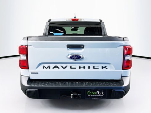 Used 2023 Ford Maverick XLT image 7