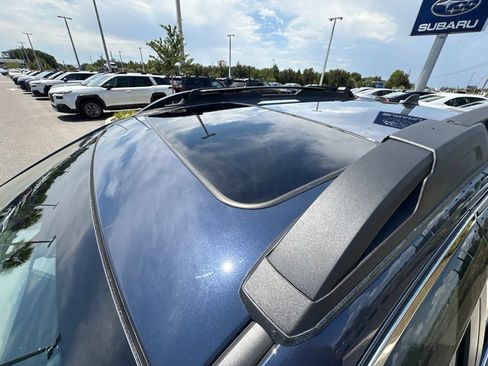 Certified 2025 Subaru Outback Premium AWD/4WD image 9