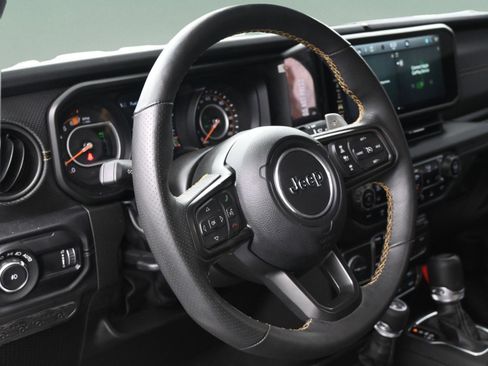 Used 2024 Jeep Wrangler Unlimited Rubicon 392 image 38