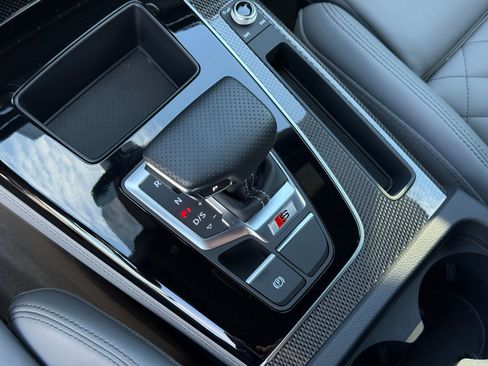 Certified 2024 Audi SQ5 Premium Plus w/ Premium Plus Package image 19