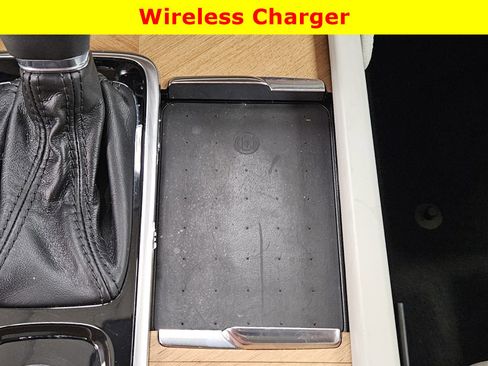 Used 2022 Volvo XC90 T6 Momentum w/ Climate Package image 30