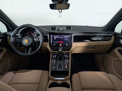 New 2026 Porsche Macan AWD/4WD image 20