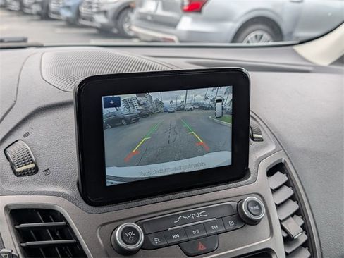 Used 2022 Ford Transit Connect XLT image 24