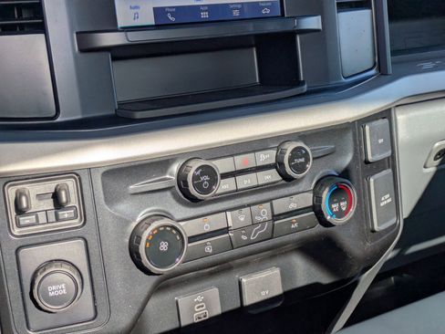 New 2026 Ford F550 image 41