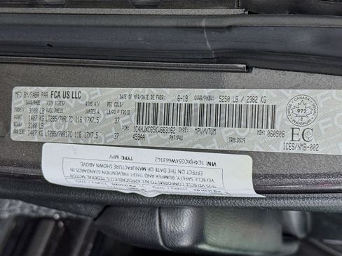 Used 2019 Jeep Wrangler Rubicon image 35