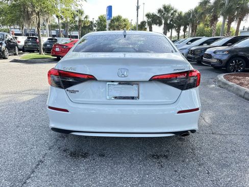 Used 2024 Honda Civic Sport image 13