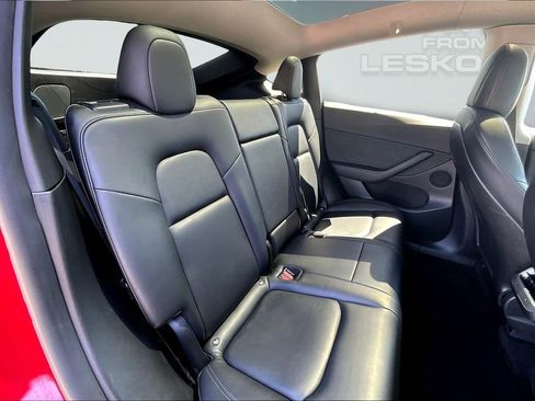 Used 2021 Tesla Model Y Long Range image 27