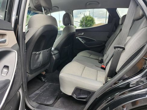 Used 2018 Hyundai Santa Fe Sport FWD image 5