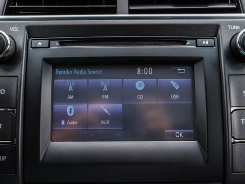 Used 2015 Toyota Camry LE FWD image 8