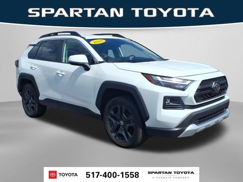 Used 2022 Toyota RAV4 Adventure AWD/4WD image 5