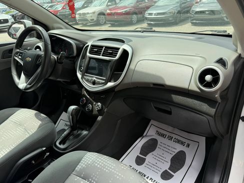Used 2019 Chevrolet Sonic LT FWD image 13