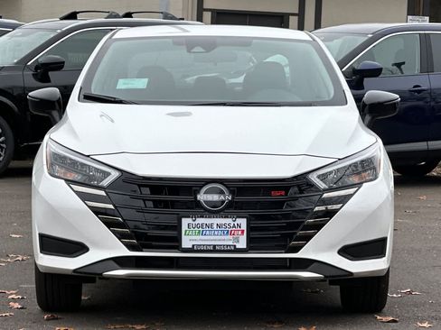 New 2025 Nissan Versa SR w/ Trunk Package image 10