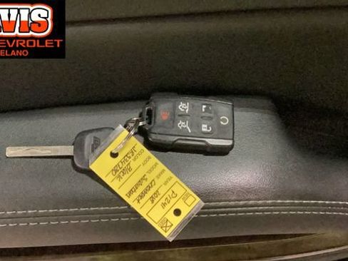 Used 2018 Chevrolet Suburban LT AWD/4WD image 14