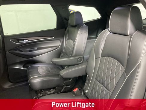 Used 2022 Buick Enclave Avenir image 20