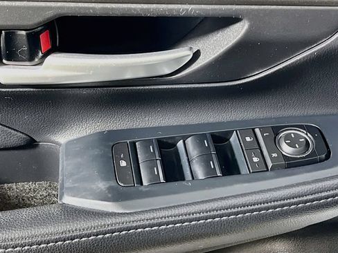 Certified 2024 Toyota Grand Highlander AWD image 16