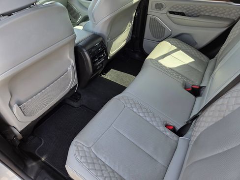 Used 2022 Jeep Grand Cherokee Summit RWD image 26