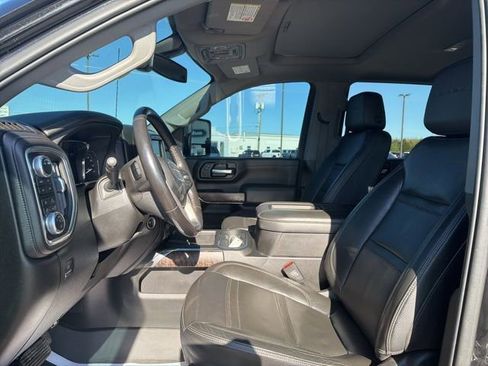 Used 2022 GMC Sierra 2500 Denali image 11
