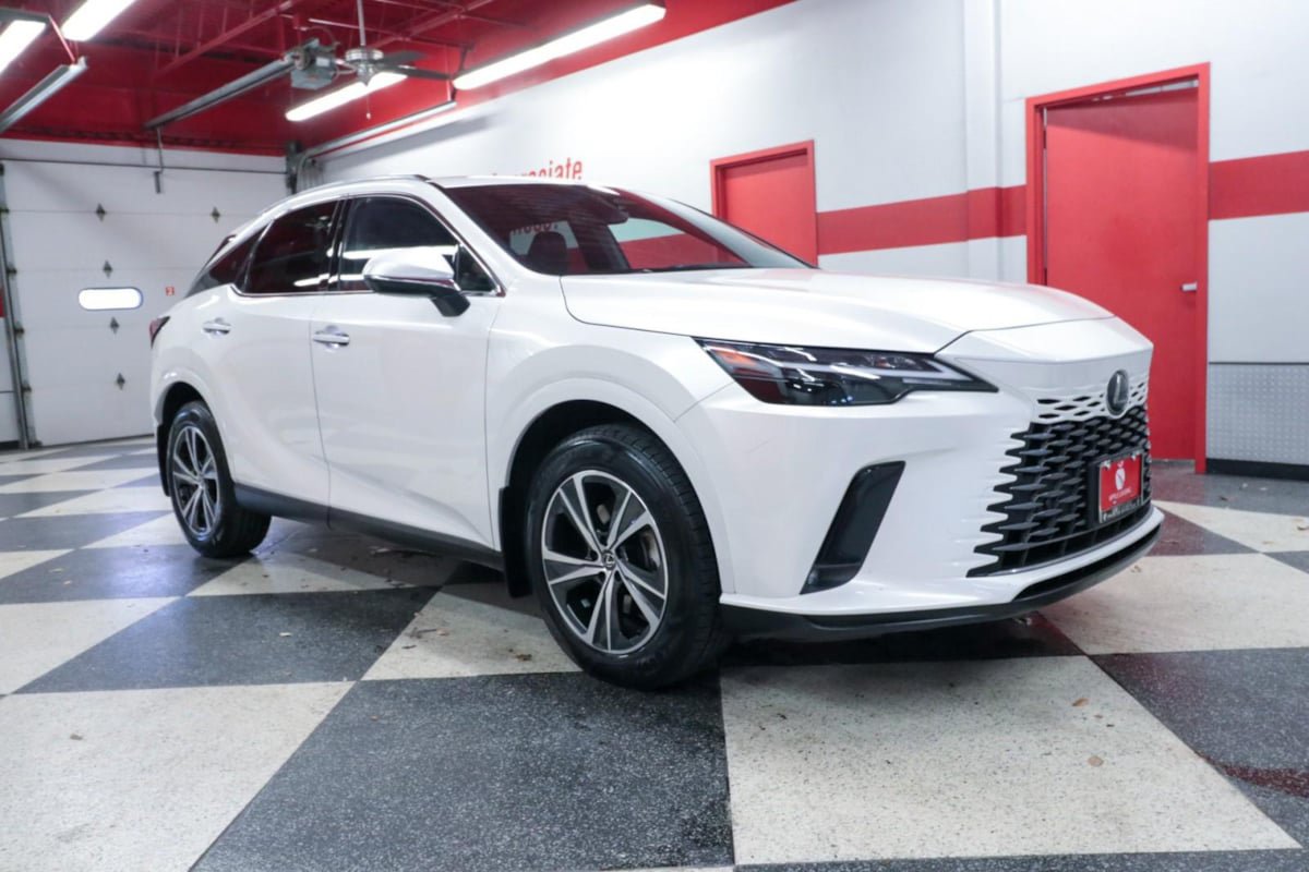 Used 2024 Lexus RX 350 Premium w/ Cold Area Package FWD image 2