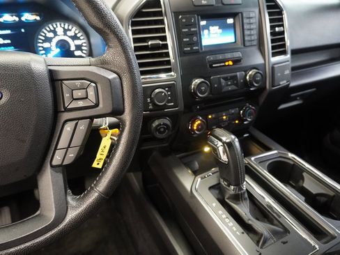 Used 2016 Ford F150 XLT w/ Equipment Group 301A Mid image 7