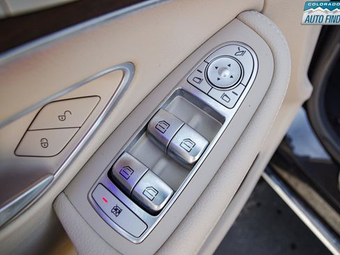 Used 2021 Mercedes-Benz C 300 4MATIC Sedan image 11