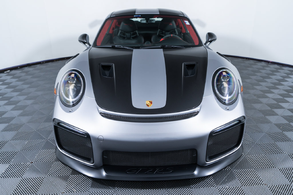 Certified 2018 Porsche 911 GT2 RS RWD image 10