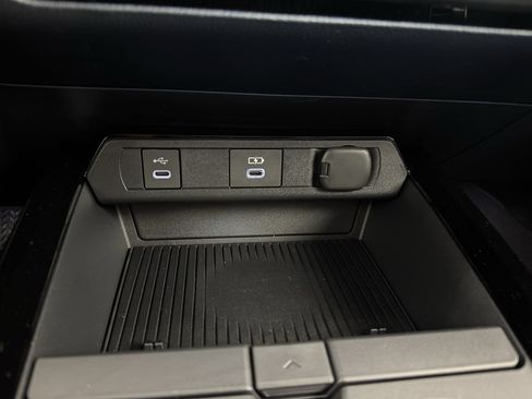 New 2027 Toyota Prius Plug-In Hybrid w/ Limited Premium Package FWD image 3