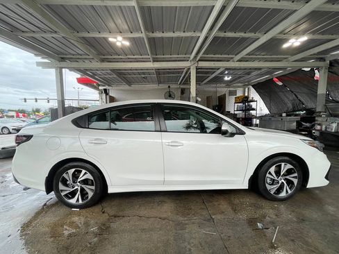Used 2024 Subaru Legacy Premium AWD/4WD image 3