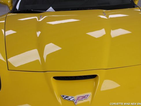 Used 2007 Chevrolet Corvette Z06 w/ Preferred Equipment Group RWD image 20