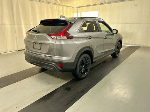 Used 2024 Mitsubishi Eclipse Cross Black Edition image 2