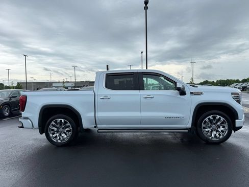 Used 2026 GMC Sierra 1500 Denali AWD/4WD image 4