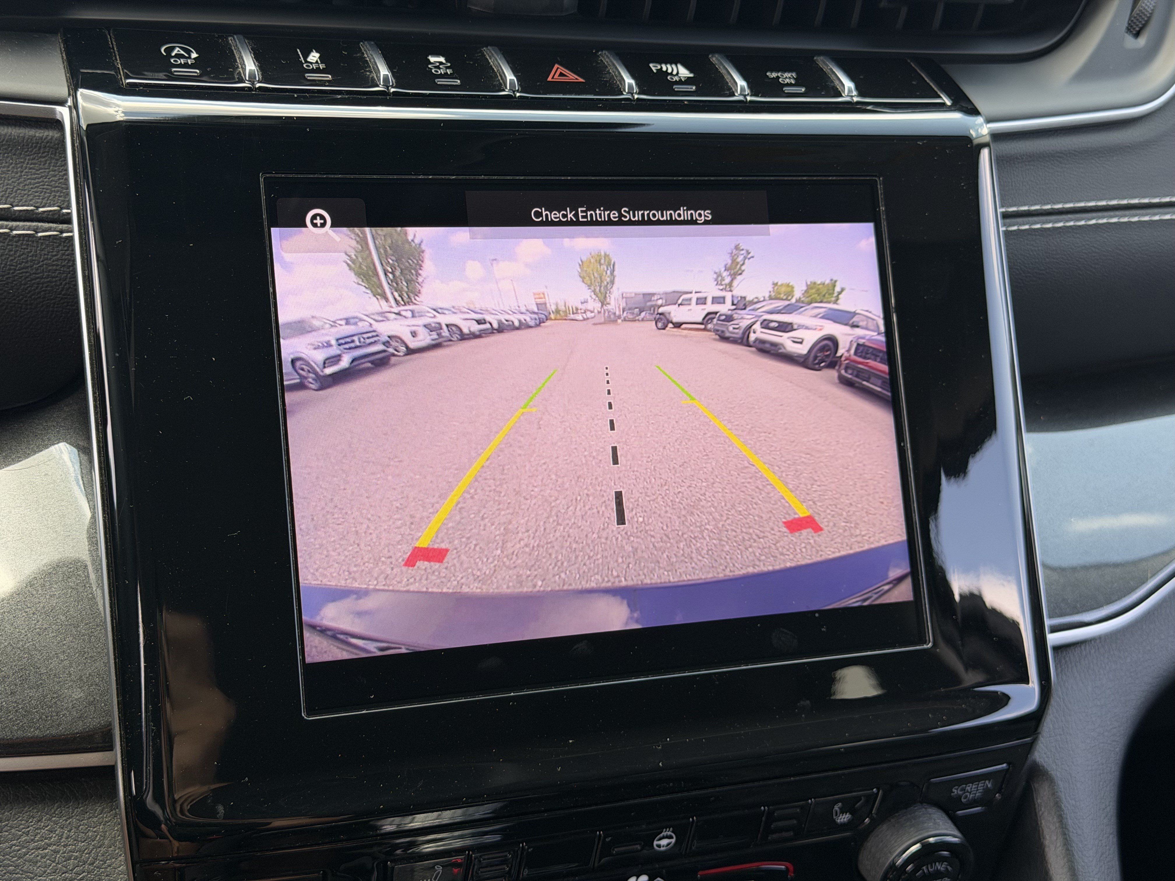 Used 2022 Jeep Grand Cherokee L Laredo w/ Luxury Tech Group I RWD image 25