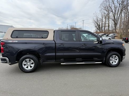 Used 2023 Chevrolet Silverado 1500 LT image 3