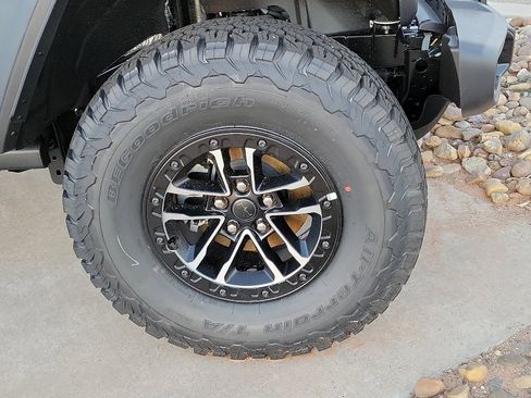 New 2026 Jeep Wrangler Unlimited Sport image 9