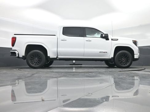Used 2022 GMC Sierra 1500 AT4X image 30